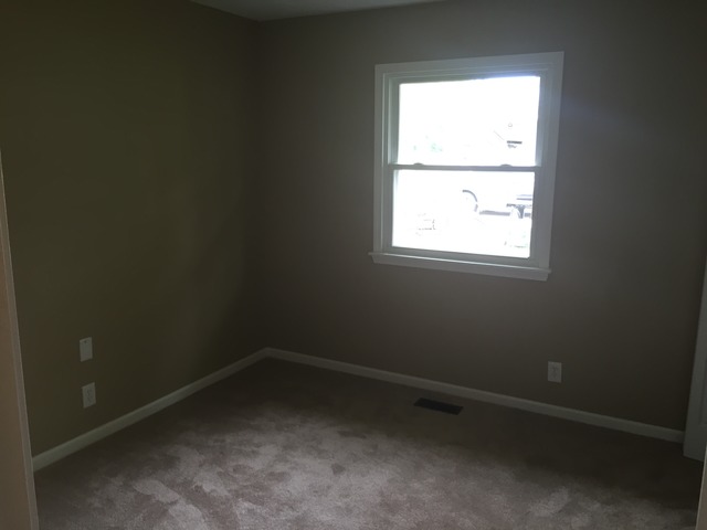 41 Surrey Road Montgomery, IL 60538 - Photo 17 of 21