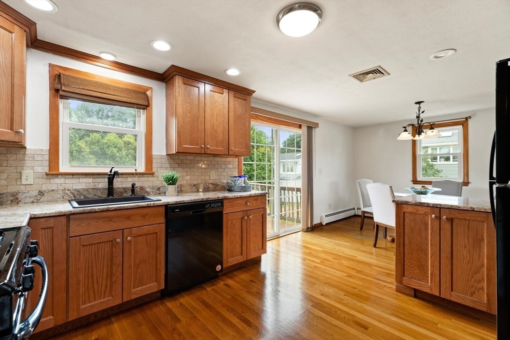 4 Eileen Road Peabody, MA 01960 - Photo 5 of 34 Gallery Image 5