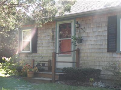9 River Road Pocasset, MA 02559 - Photo 1 of 13 Primary Photo