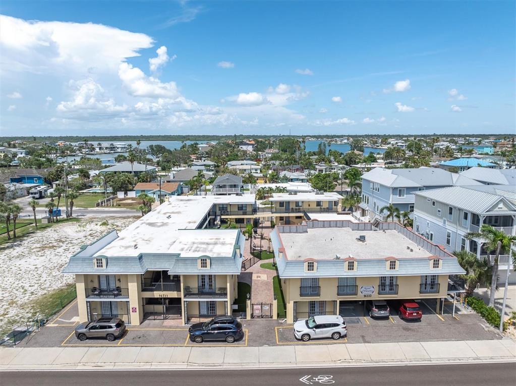 16333 Gulf Boulevard, Unit 217 St. Petersburg, FL 33708 - Photo 21 of 30 a view of a city