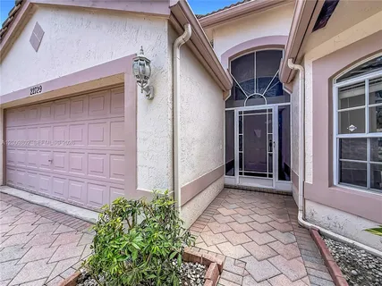 $525,000 | 22729 Royal Crown Terrace East, Boca Raton, FL 33433