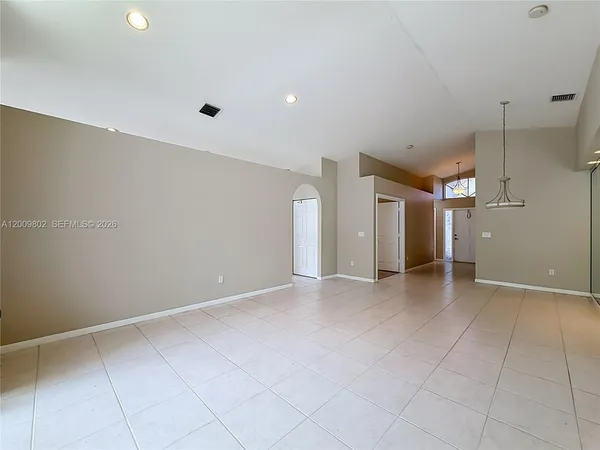 $525,000 | 22729 Royal Crown Terrace East, Boca Raton, FL 33433