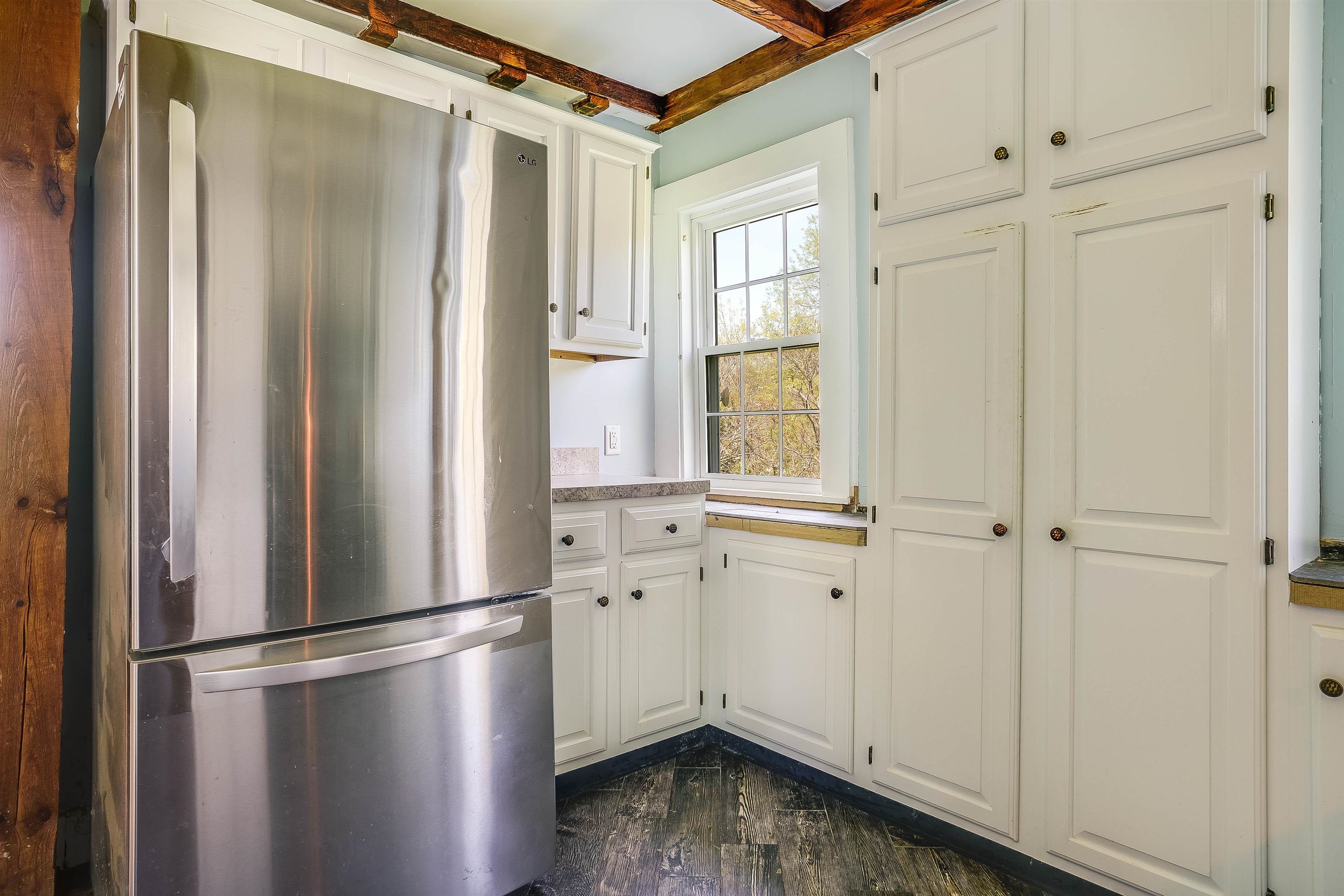415 Breakfast Hill Road Greenland, NH 03840 - Photo 8 of 40 Gallery Image 8