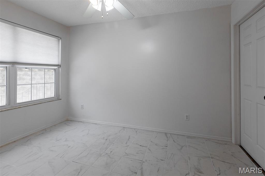 970 North Spoede Road, Unit 17 Creve Coeur, MO 63146 - Photo 12 of 22