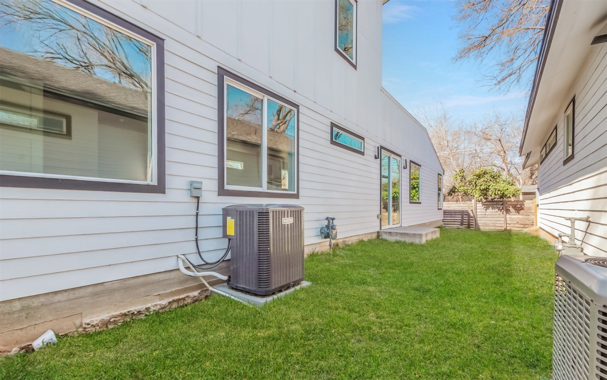 1130 Spur Street, Unit A Austin, TX 78721 - Photo 22 of 25