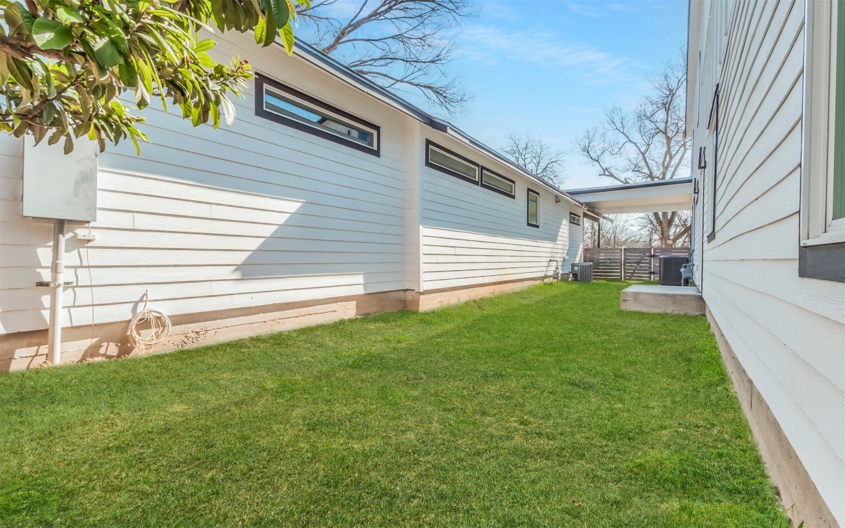 1130 Spur Street, Unit A Austin, TX 78721 - Photo 24 of 25