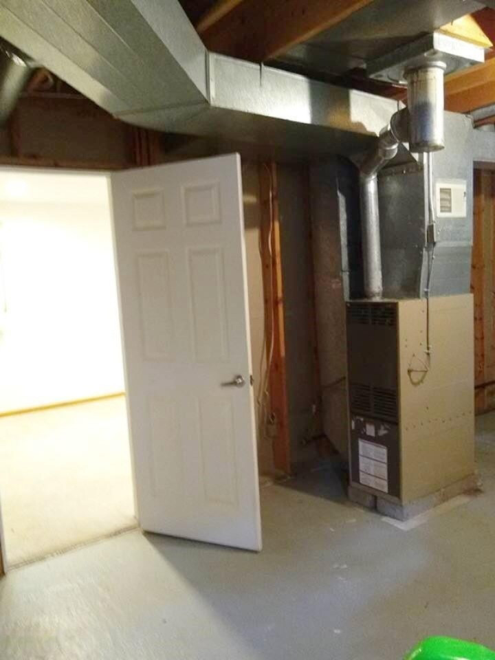 103 Misty Way Grayling, MI 49738 - Photo 20 of 25 laundry2