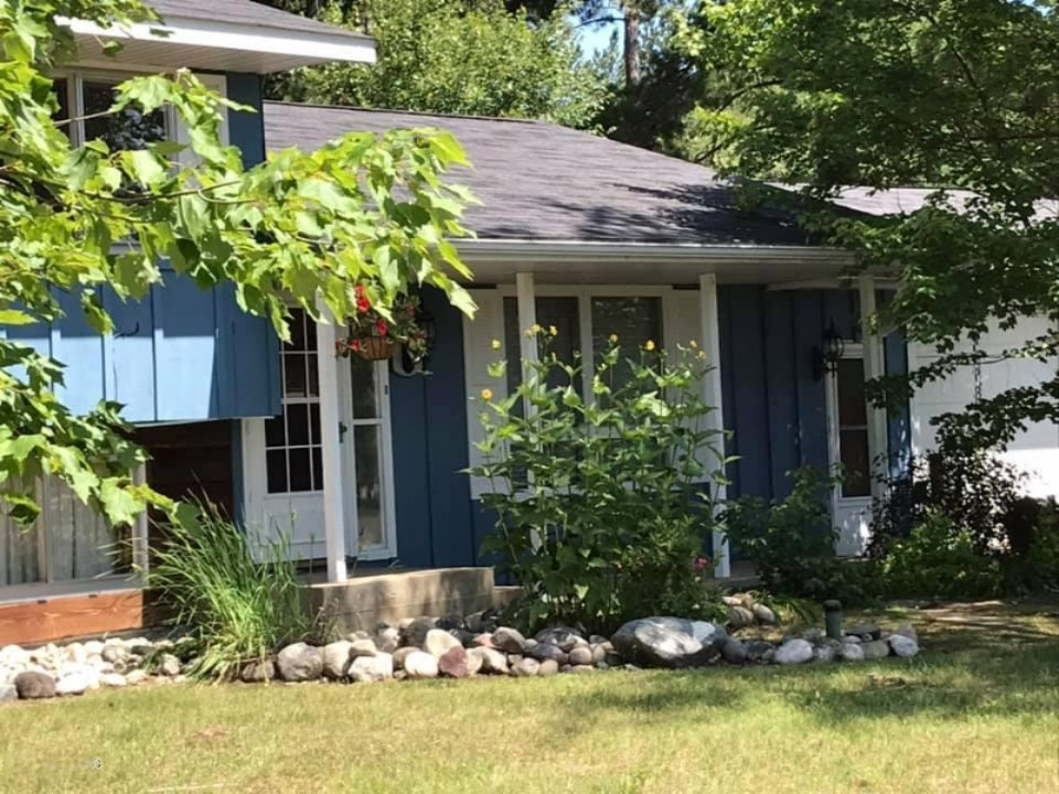 103 Misty Way Grayling, MI 49738 - Photo 2 of 25 2