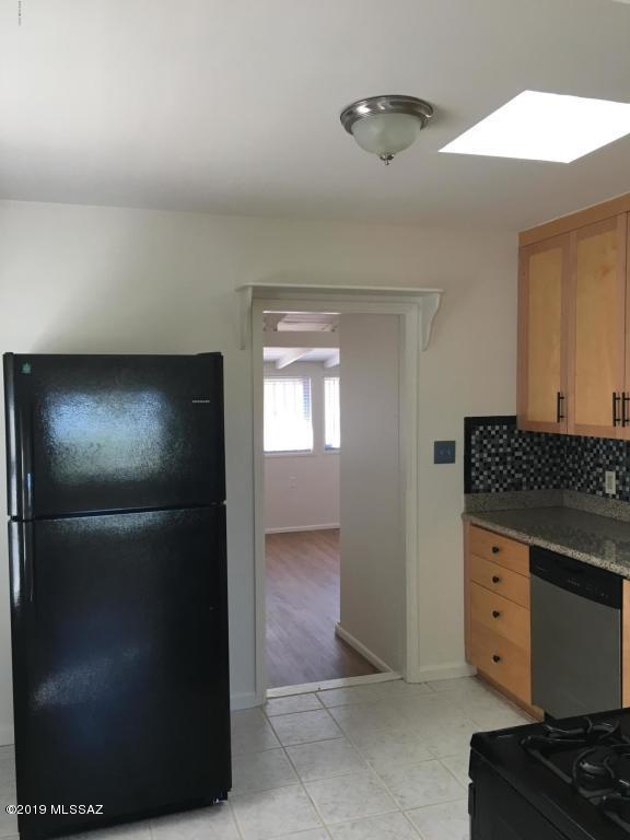 1408 East Roger Road Tucson, AZ 85719 - Photo 6 of 10 Gallery Image 6