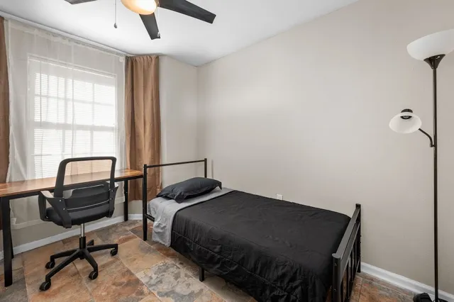 $3,500 | 2504 Ferguson Way, Houston, TX 77088