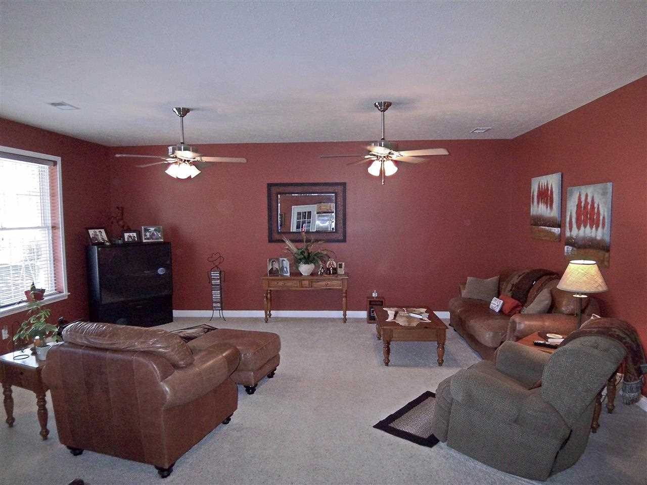 10896 Ditney Hill Road Elberfeld, IN 47613 - Photo 8 of 25 Gallery Image 8