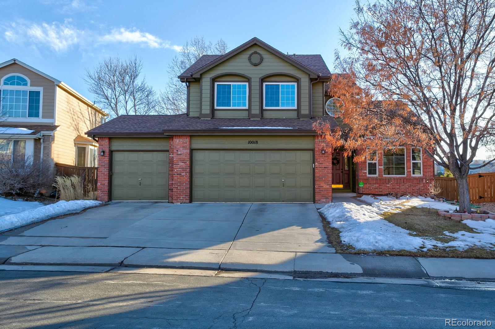 10018 Silver Maple Circle Highlands Ranch, CO 80129 - Photo 3 of 40 Gallery Image 3
