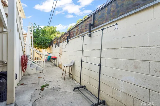 $1,299,000 | 3814 Portola Avenue, Los Angeles, CA 90032