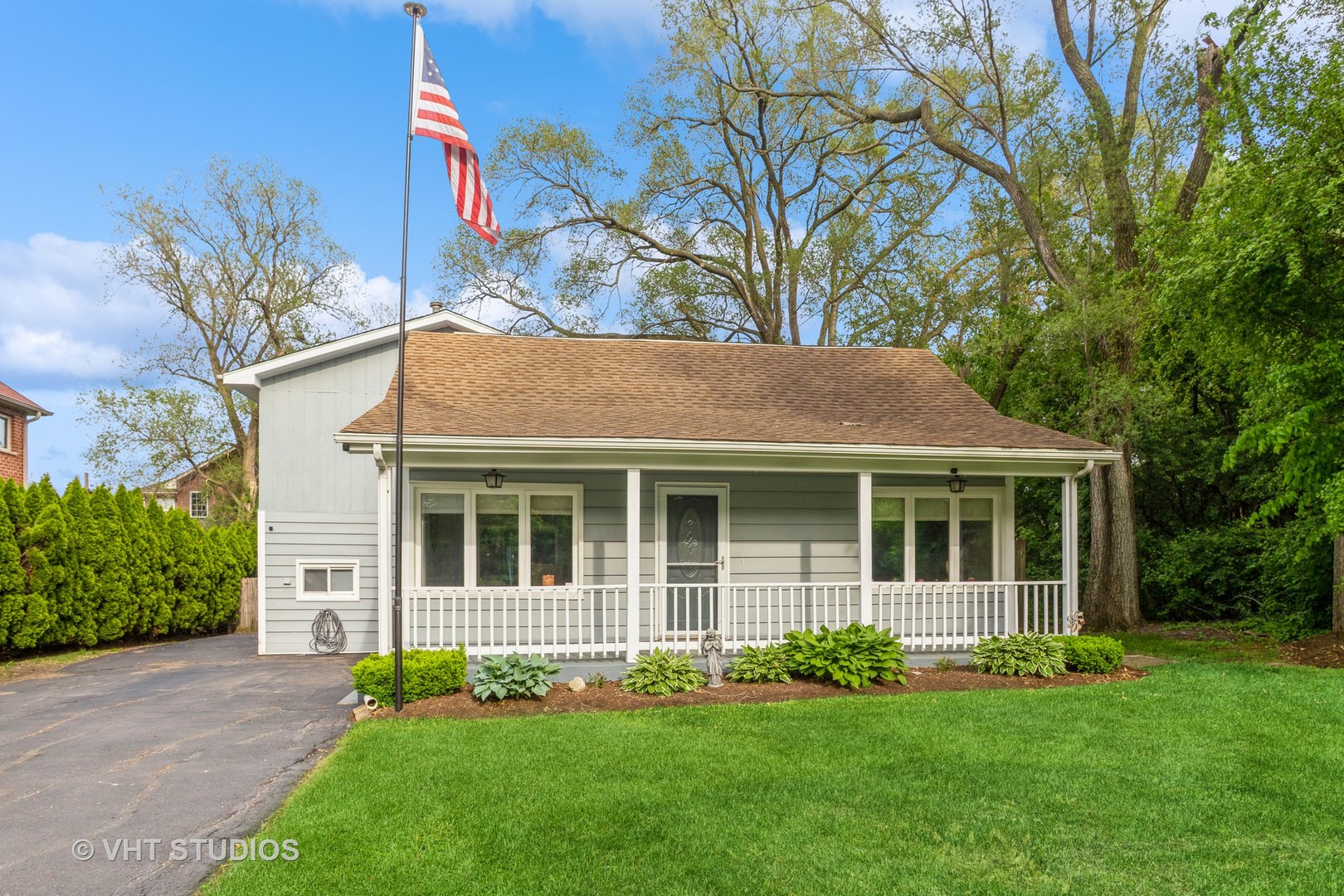 6N715 Gates Avenue Itasca, IL 60143 - Photo 2 of 20