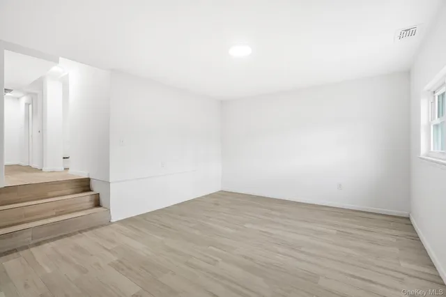 $799,998 | 278 Balcom Avenue | Throgs Neck