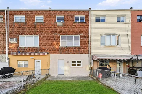 $799,998 | 278 Balcom Avenue | Throgs Neck