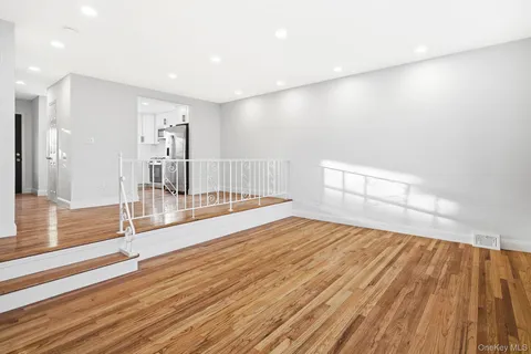 $799,998 | 278 Balcom Avenue | Throgs Neck