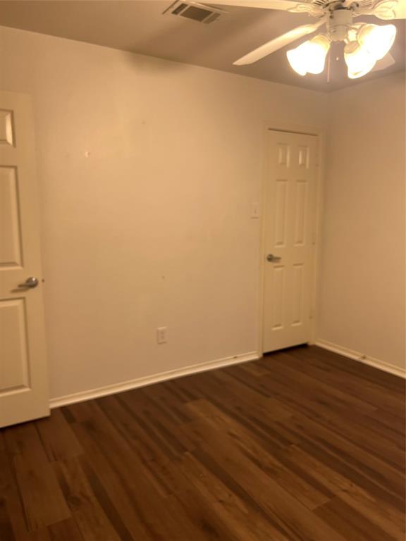 800 Mahogany Drive Anna, TX 75409 - Photo 16 of 21 Bedroom #3