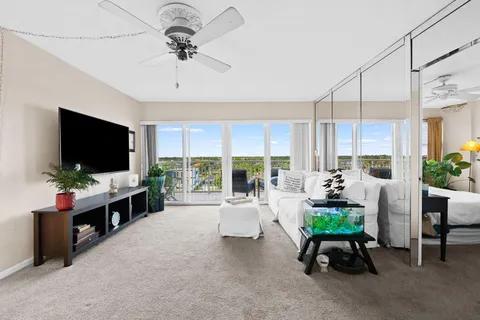 $399,000 | 2611 North Riverside Drive, Unit 702, Pompano Beach, FL 33062