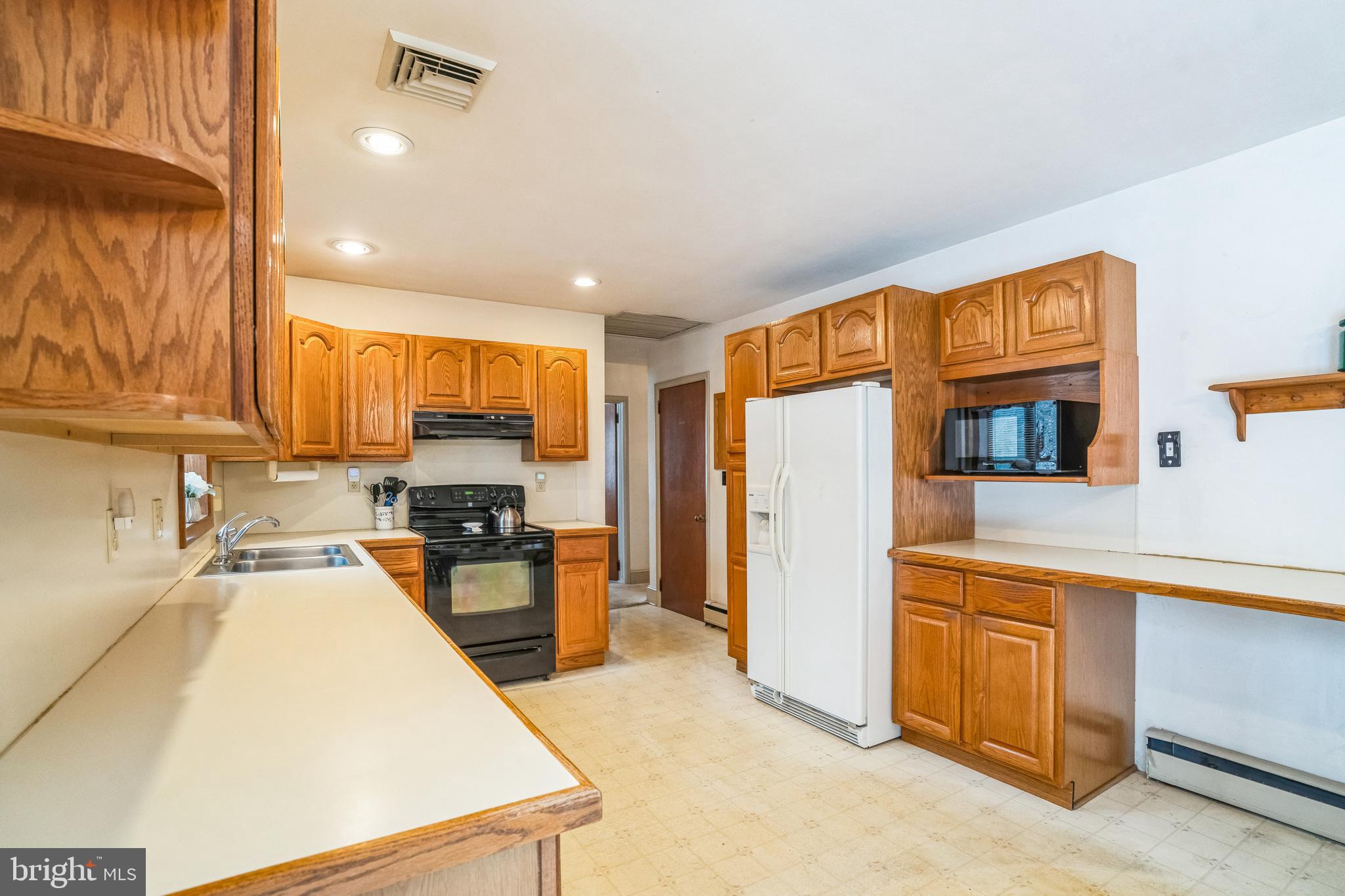 446 Rosehill Road West Grove, PA 19390 - Photo 15 of 35 Gallery Image 15