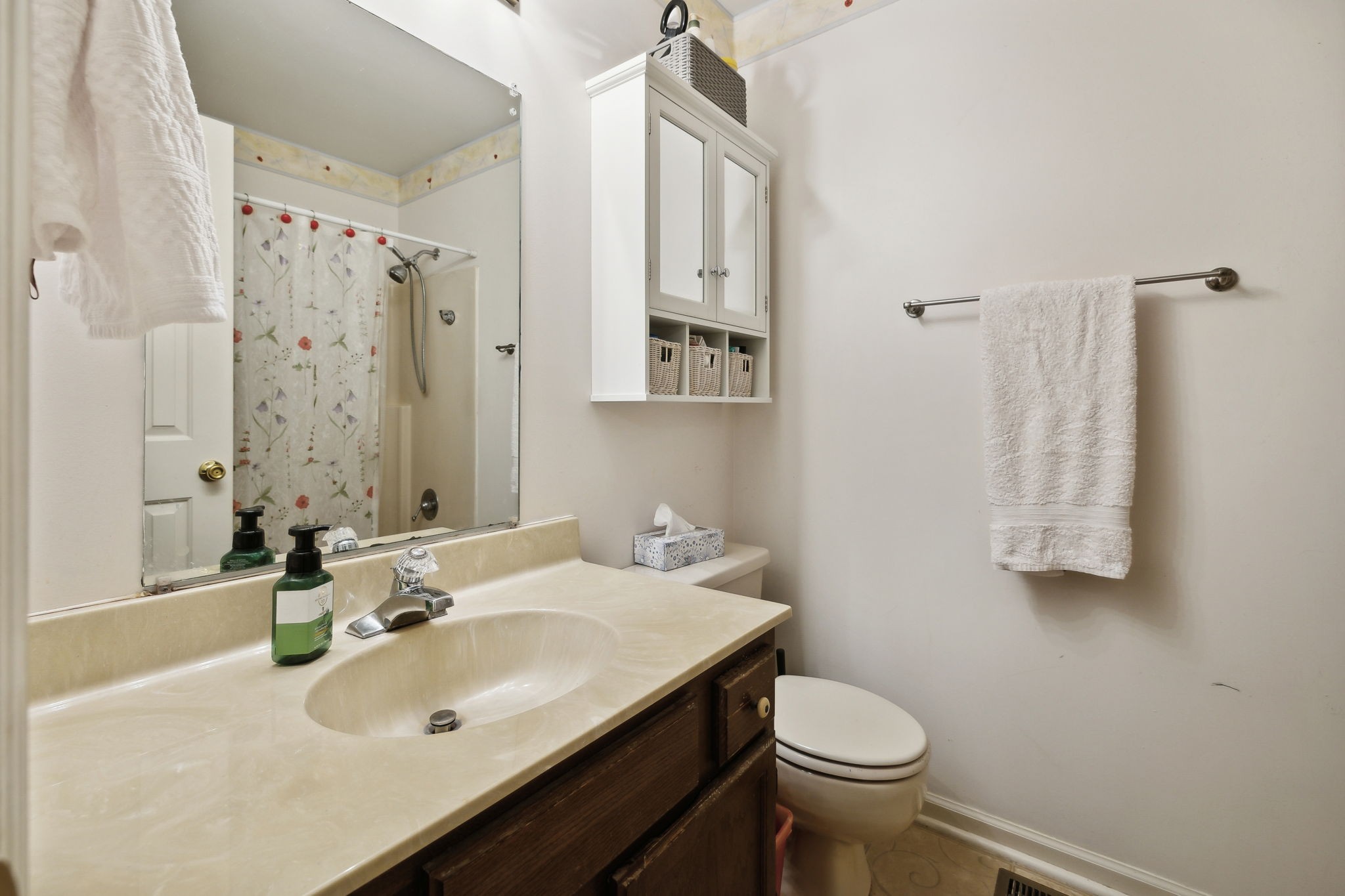 7126 Harding Drive Northwest Fairview, TN 37062 - Photo 10 of 22 a bathroom with a sink toilet and shower