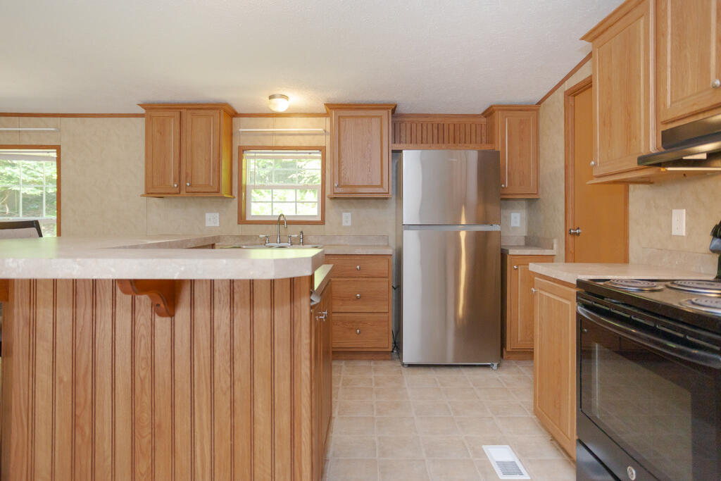 72 Fayette Corner Road Kents Hill, ME 04349 - Photo 7 of 62 taylor-kaminsky-photo-49