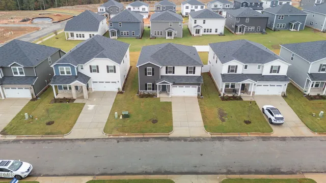 $2,400 | 752 Deschutes Drive, Garner, NC 27529