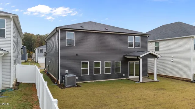 $2,400 | 752 Deschutes Drive, Garner, NC 27529