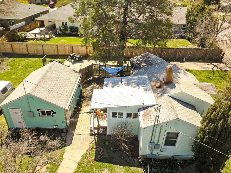 3895 Colver Road Phoenix, OR 97535 - Photo 6 of 19 IMG_4292