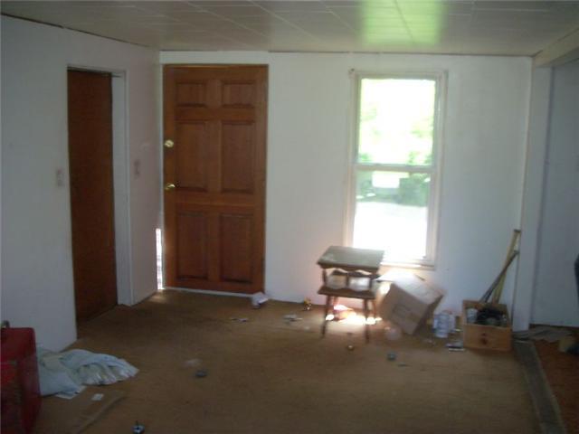 3102 Fisher Road Indianapolis, IN 46239 - Photo 3 of 12 Gallery Image 3