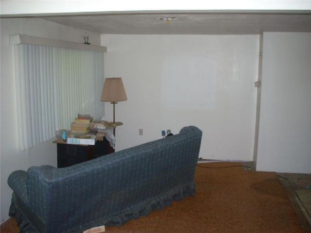 3102 Fisher Road Indianapolis, IN 46239 - Photo 5 of 12 Gallery Image 5
