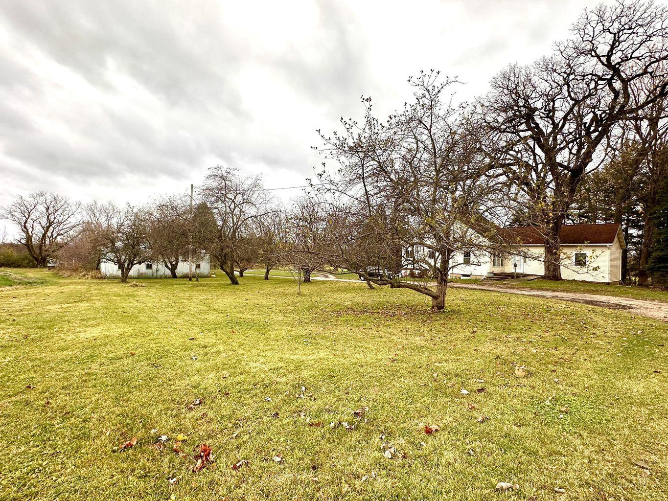 14801 60th Street Bristol, WI 53104 - Photo 28 of 45 Exterior 3