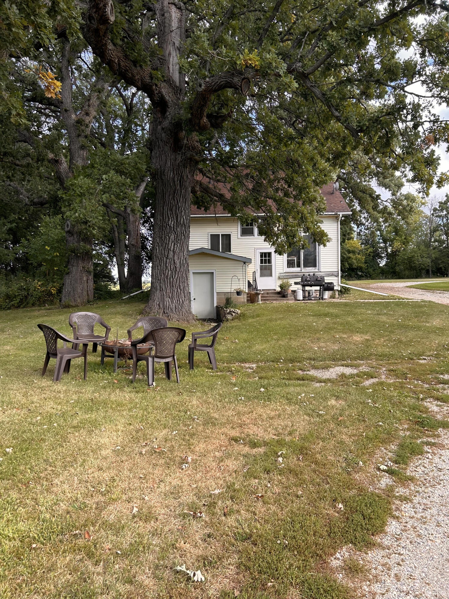 14801 60th Street Bristol, WI 53104 - Photo 40 of 45 SFR Exteriori