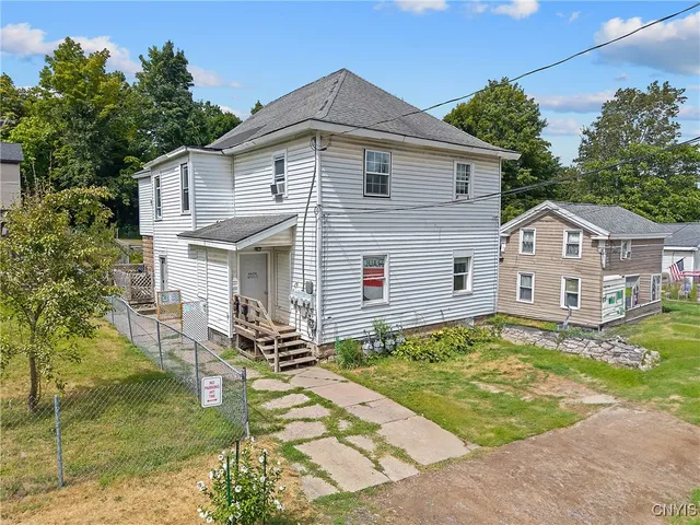 $1,200 | 4 North 4th Street, Unit 1, Fulton, NY 13069