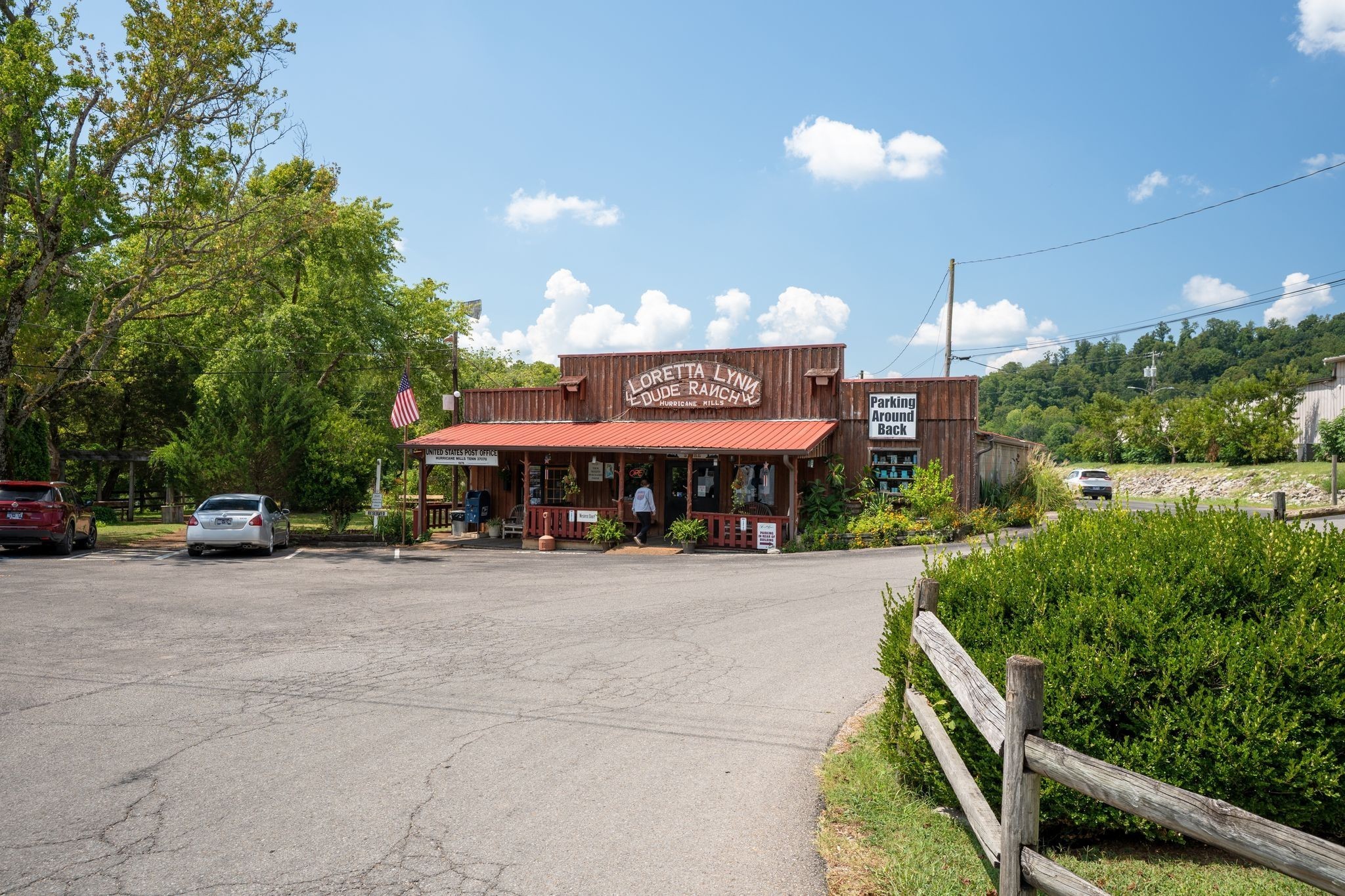 425 Dyer Road Hurricane Mills, TN 37078 - Photo 28 of 36 a view of a house with a yard and table and chairs