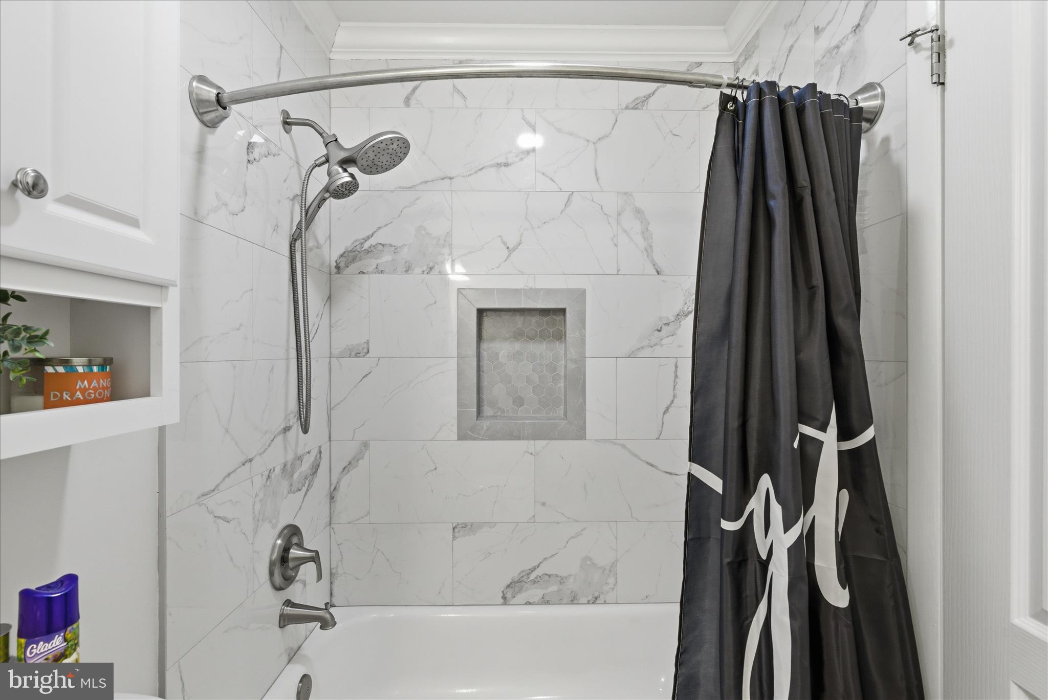 1008 Spring Valley Court Fort Washington, MD 20744 - Photo 23 of 25 a bathroom with a shower and a tub