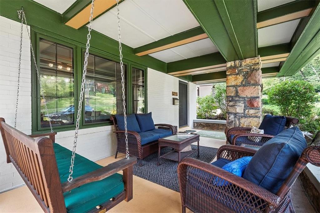 533 Hamilton Road Pittsburgh, PA 15205 - Photo 2 of 24 Gallery Image 2