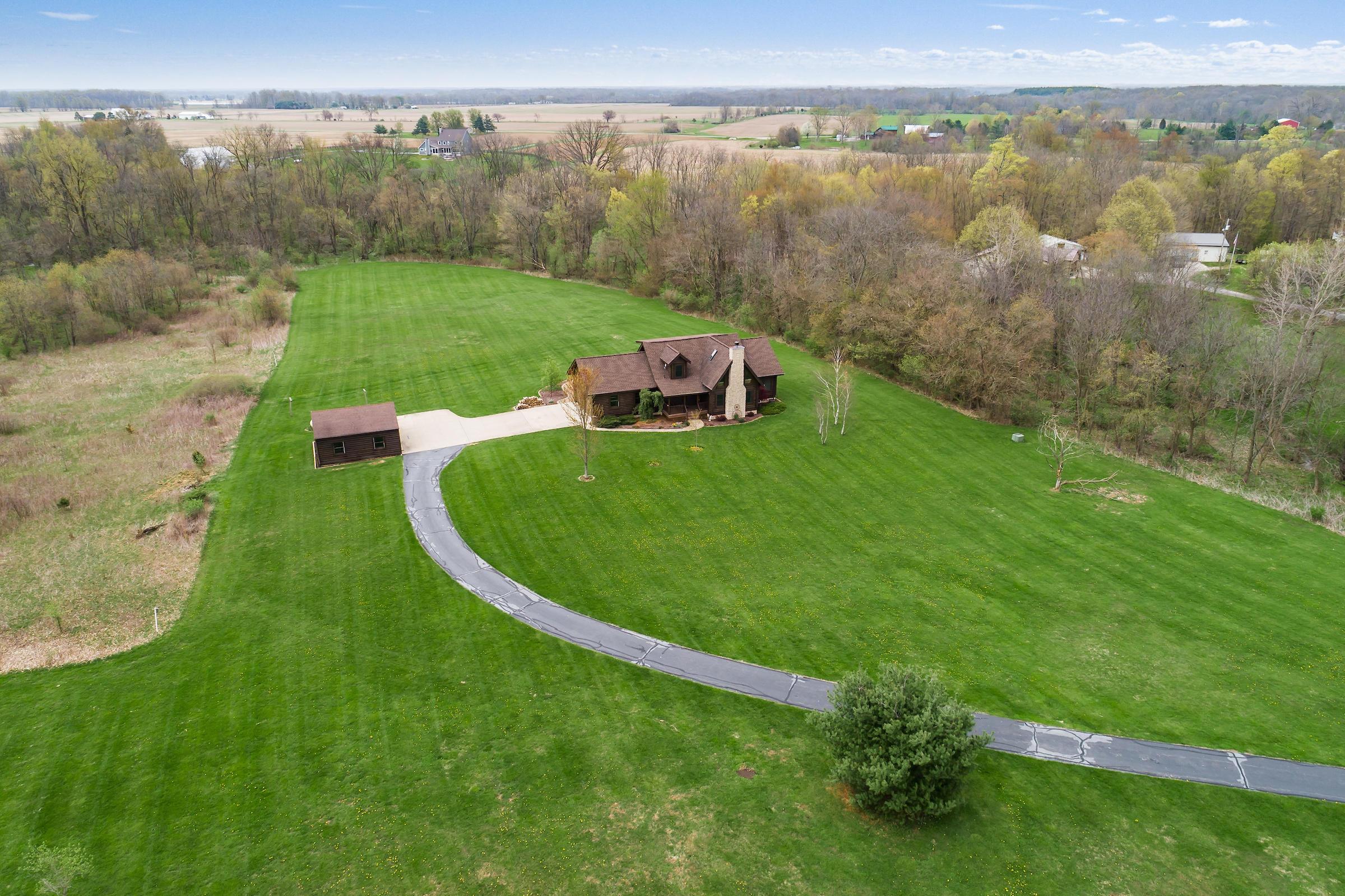 8000 Ashley Road Ashley, OH 43003 - Photo 10 of 71