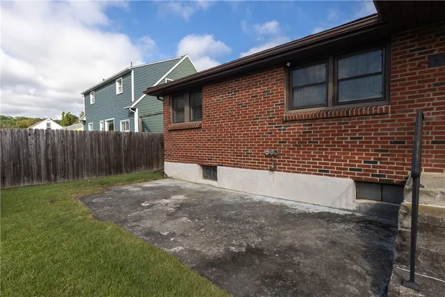 $215,000 | 327 Noble Street, Elmira, NY 14901