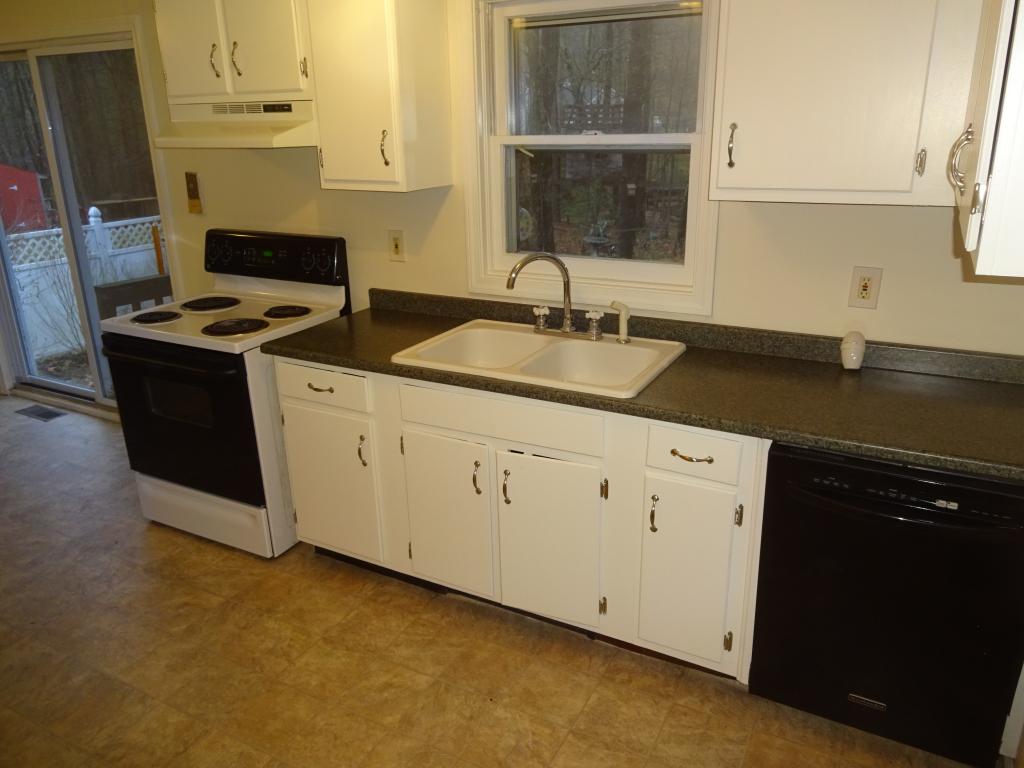 271 Rte 13, Unit R Brookline, NH 03033 - Photo 5 of 26