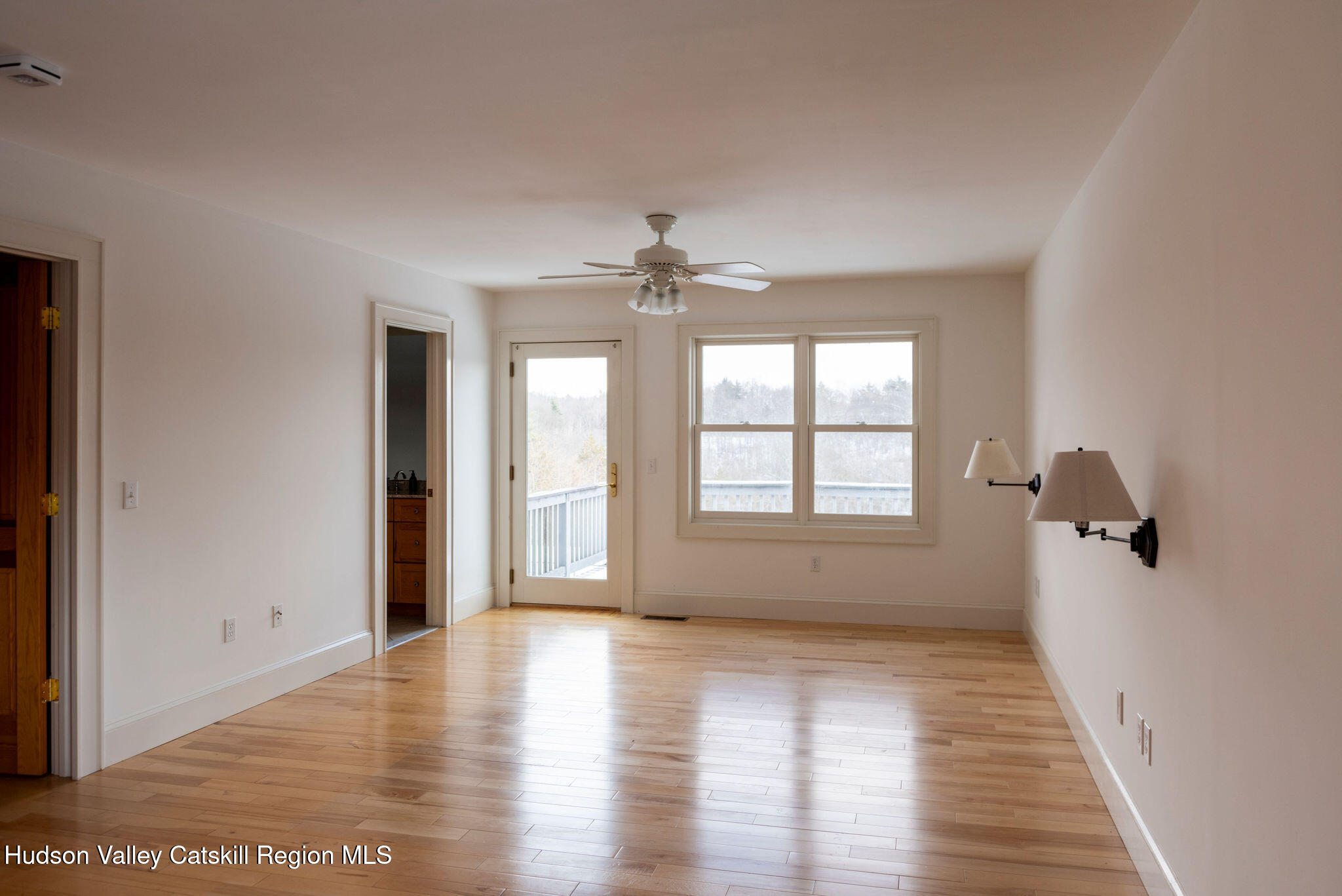 573 South Mill Road Rhinebeck, NY 12572 - Photo 10 of 20 10