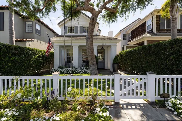 $3,495,000 | 2001 Haven, Newport Beach, CA 92663