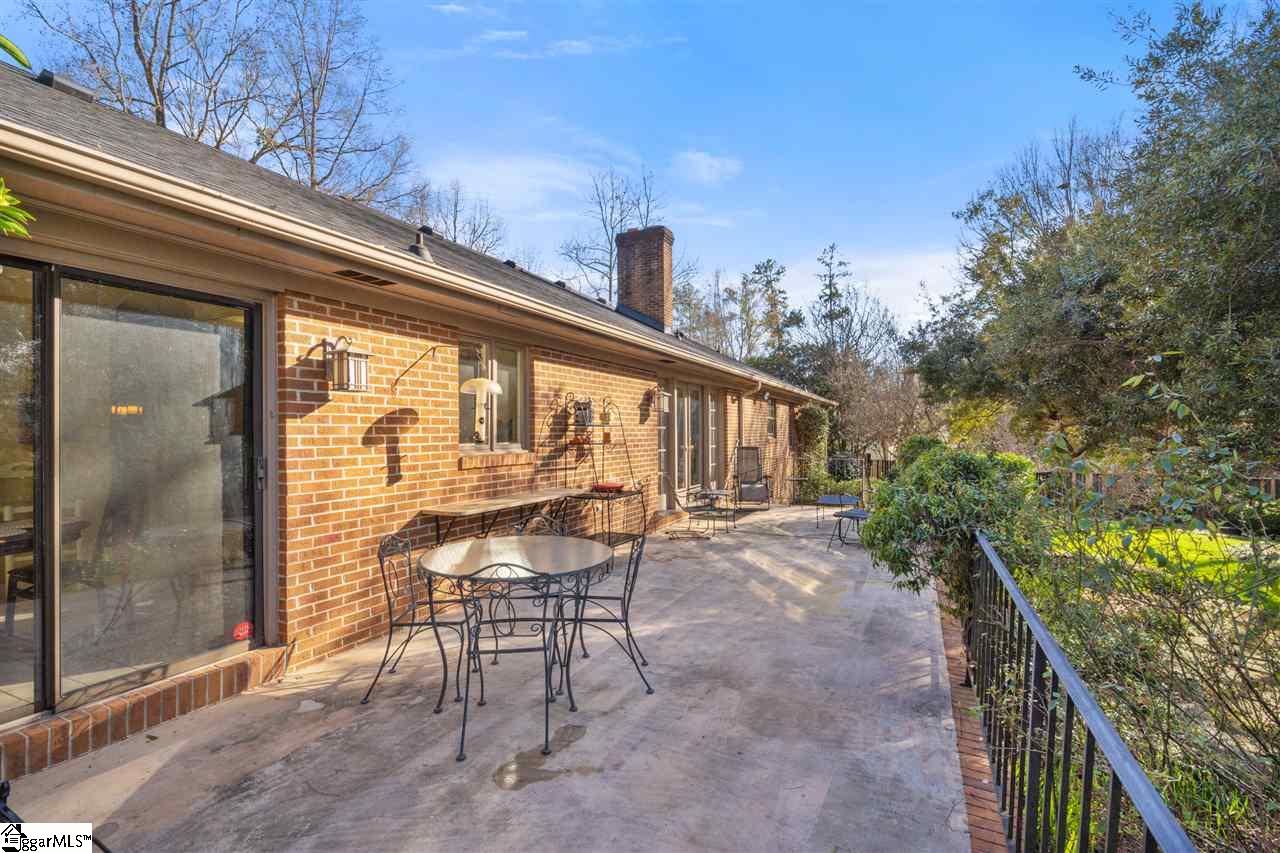 1706 Parkins Mill Road Greenville, SC 29607 - Photo 17 of 25 Gallery Image 17