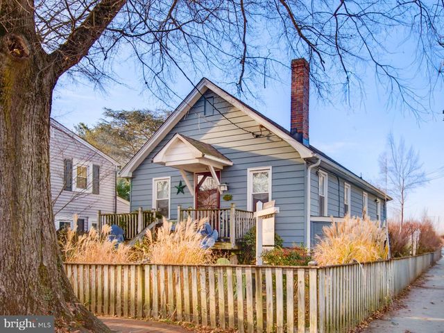 a front view of a house having yard