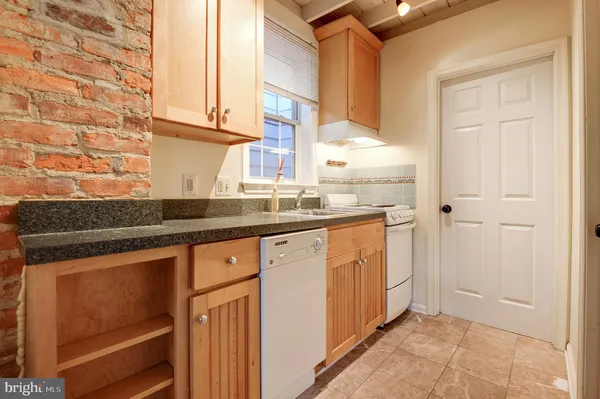 $999,900 | 200 Chesapeake Avenue, Annapolis, MD 21403