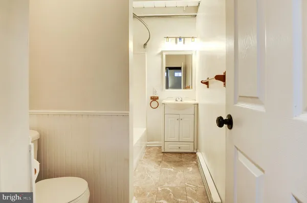 $999,900 | 200 Chesapeake Avenue, Annapolis, MD 21403