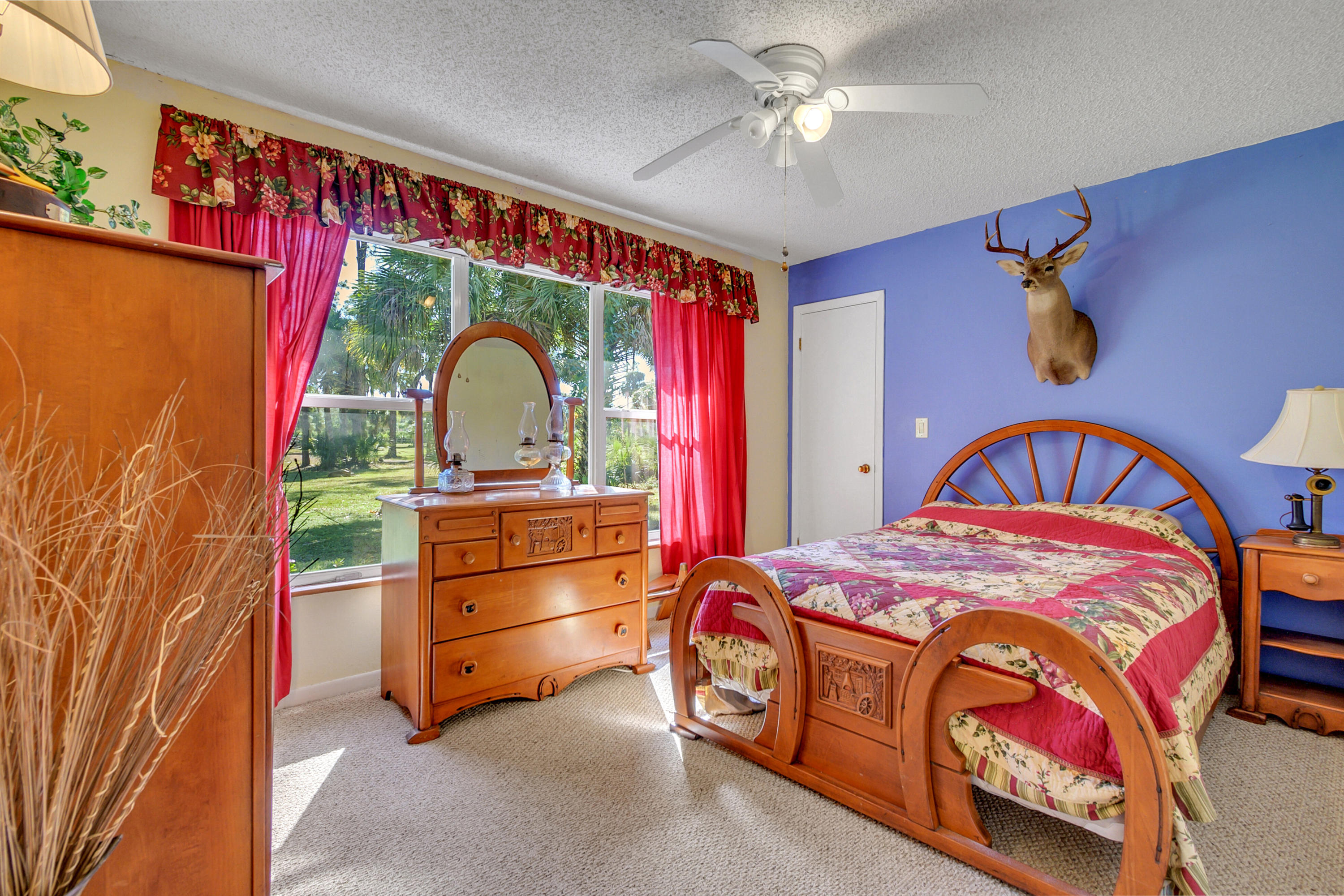2585 F Road Loxahatchee Groves, FL 33470 - Photo 15 of 31 Bedroom #2