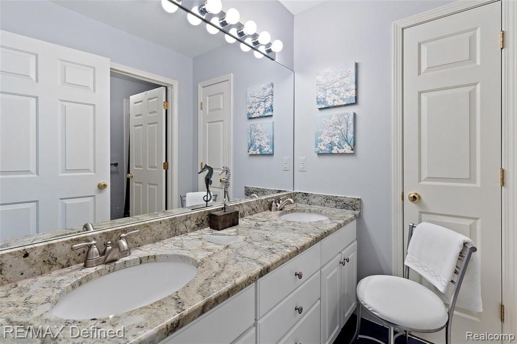 60957 Pennington Way Rochester, MI 48306 - Photo 44 of 54