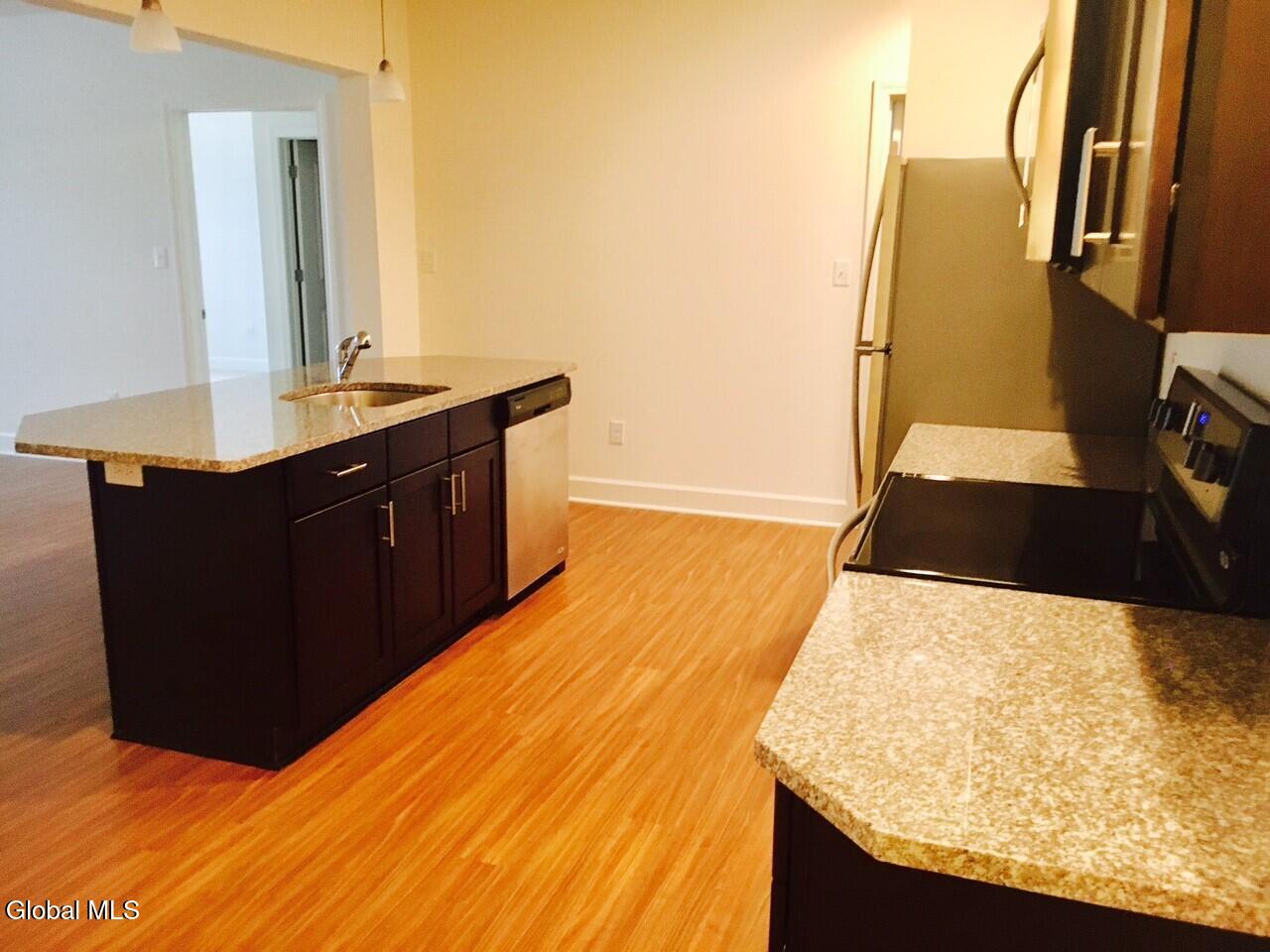 3 Alice Wagner Way, Unit 8 Niskayuna, NY 12309 - Photo 3 of 9 2BR 1,245sqft #8