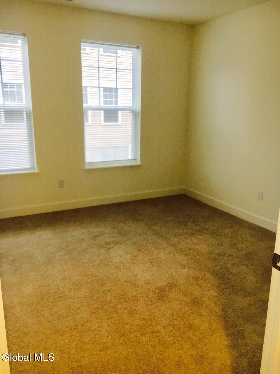 3 Alice Wagner Way, Unit 8 Niskayuna, NY 12309 - Photo 5 of 9 2BR 1,245sqft #10